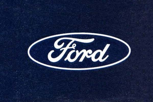 Ford Logo. Brand Of American Car. Lizenzfreie Fotos, Bilder und